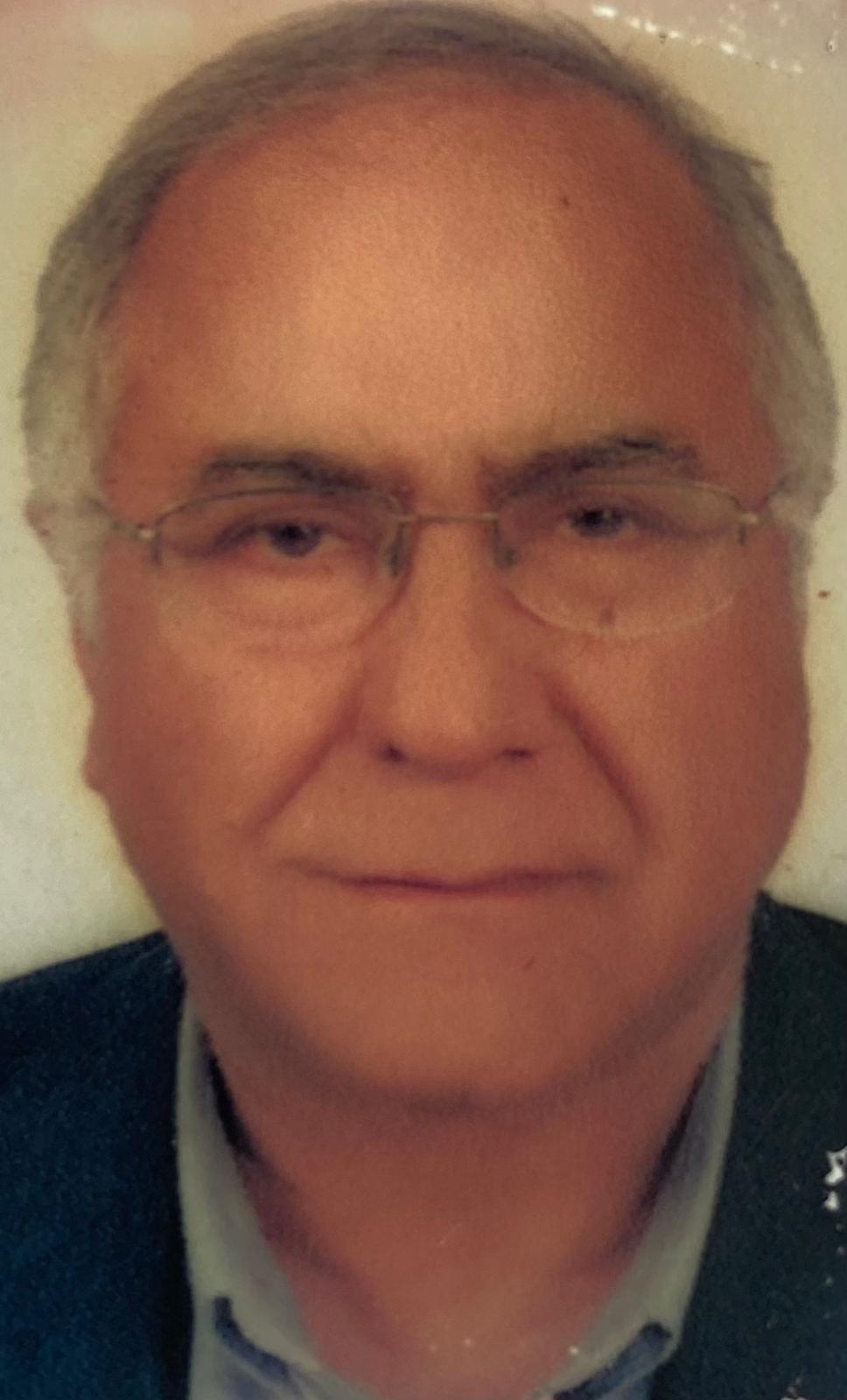 Vedat AKÇAM